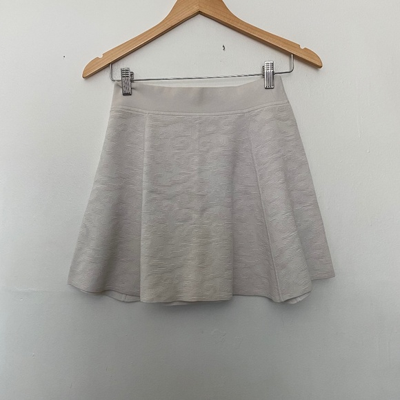 Theory White Doreene B Mega Textured Mini Skater Coquette Skirt - Picture 1 of 3